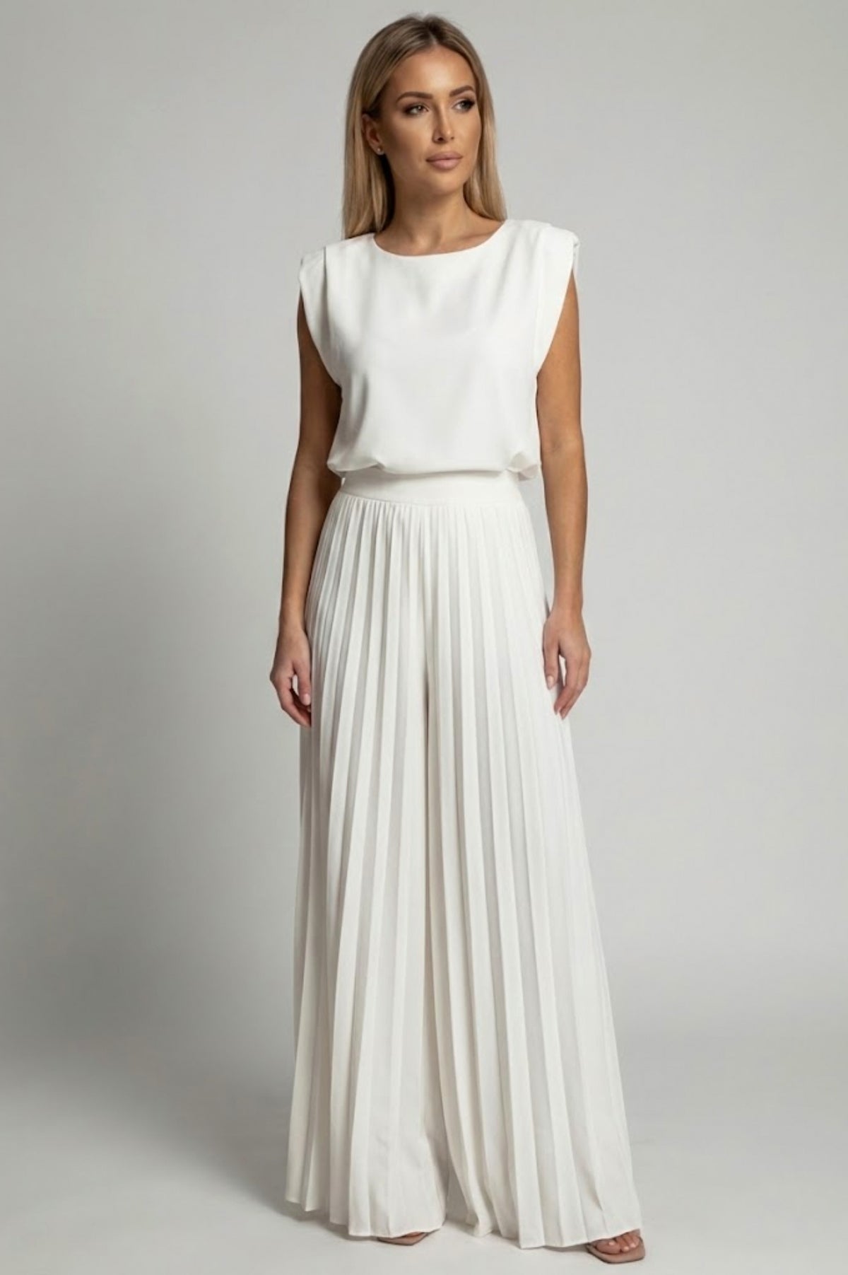 Sleeveless Top and Pleated Wide Leg Pant Set in White